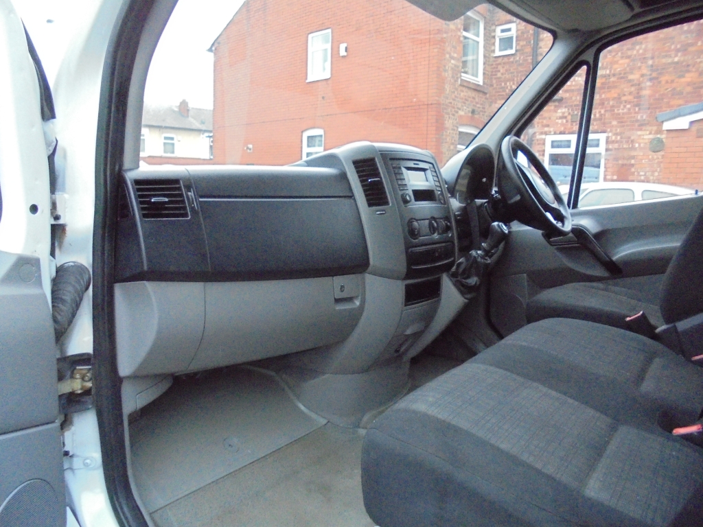 MERCEDES-BENZ SPRINTER 2.1 313 CDI LWB - Thumbnail 2