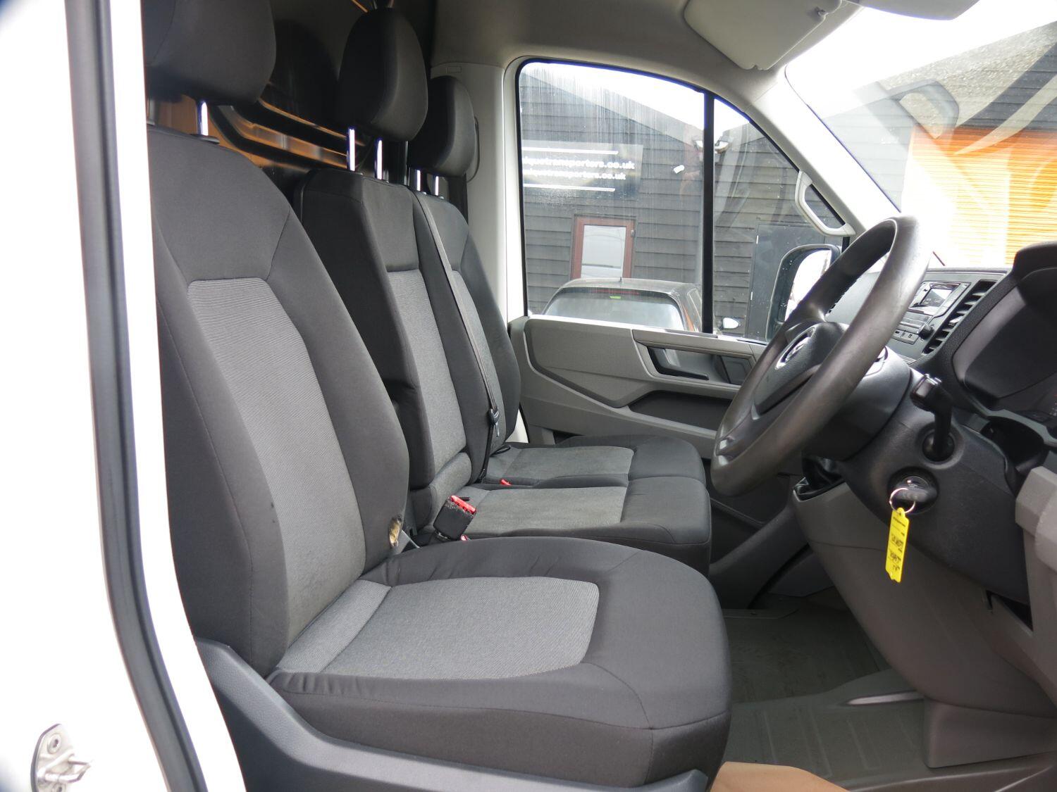 2018 Volkswagen Crafter 2.0 TDI CR35 Startline LWB High Roof – 140HP | Euro 6 | ULEZ Compliant | +VAT - Thumbnail 4