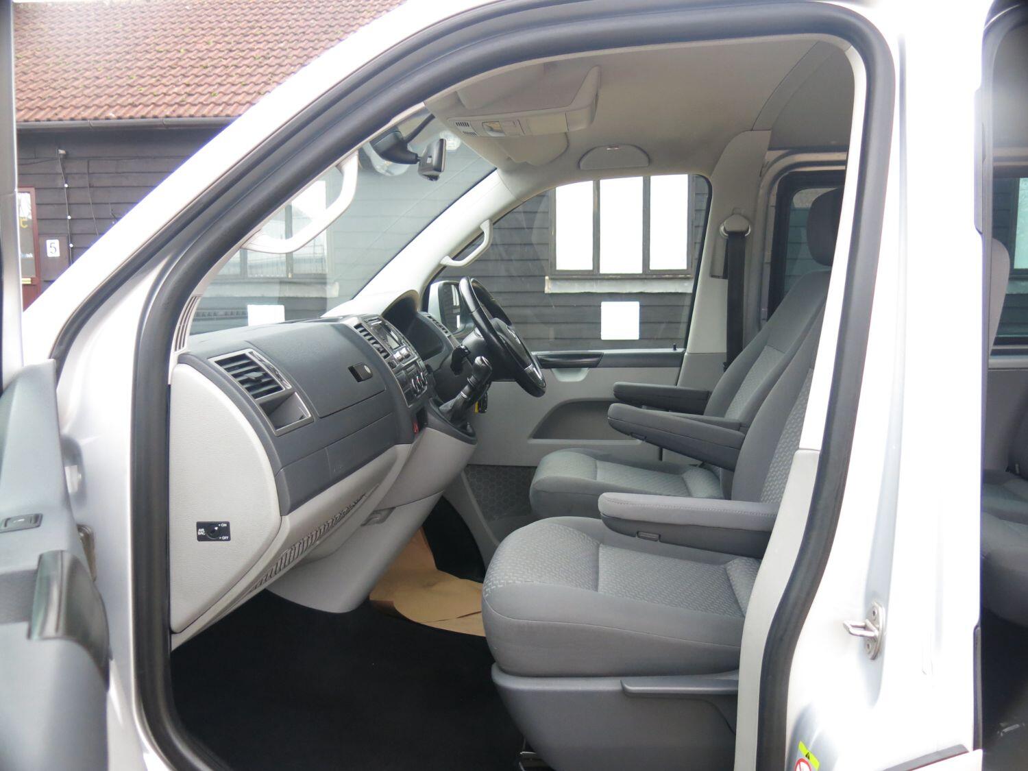 2015 Volkswagen Transporter T5.1 Highline Kombi 140HP SWB – Sportline Styling | 5 Seats | Tailgate | +VAT - Thumbnail 5