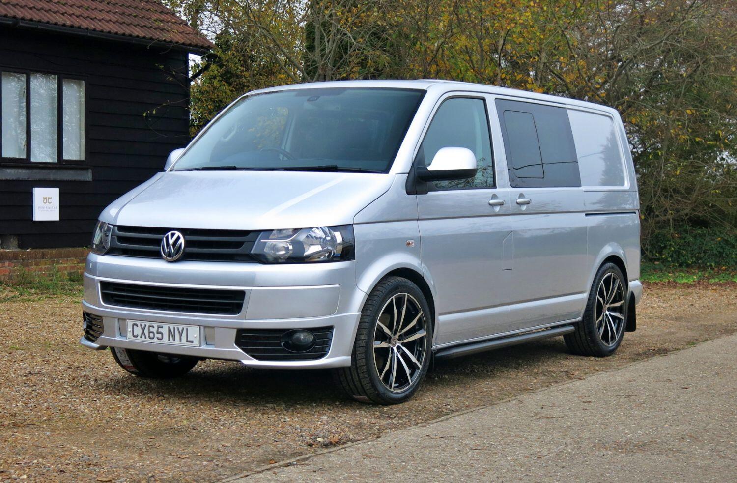 2015 Volkswagen Transporter T5.1 Highline Kombi 140HP SWB – Sportline Styling | 5 Seats | Tailgate | +VAT