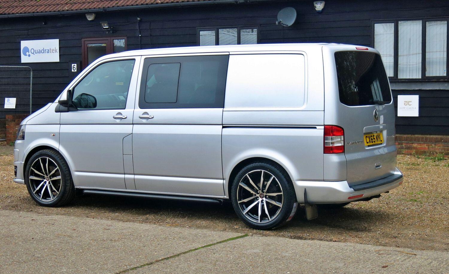 2015 Volkswagen Transporter T5.1 Highline Kombi 140HP SWB – Sportline Styling | 5 Seats | Tailgate | +VAT - Thumbnail 6