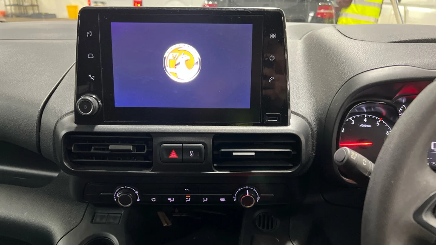 2021 Vauxhall Combo 1.5 Turbo D 2300 L2H1 Sportive β LWB | Air Con | Cruise | Sensors | Euro 6 | NO VAT - Thumbnail 7