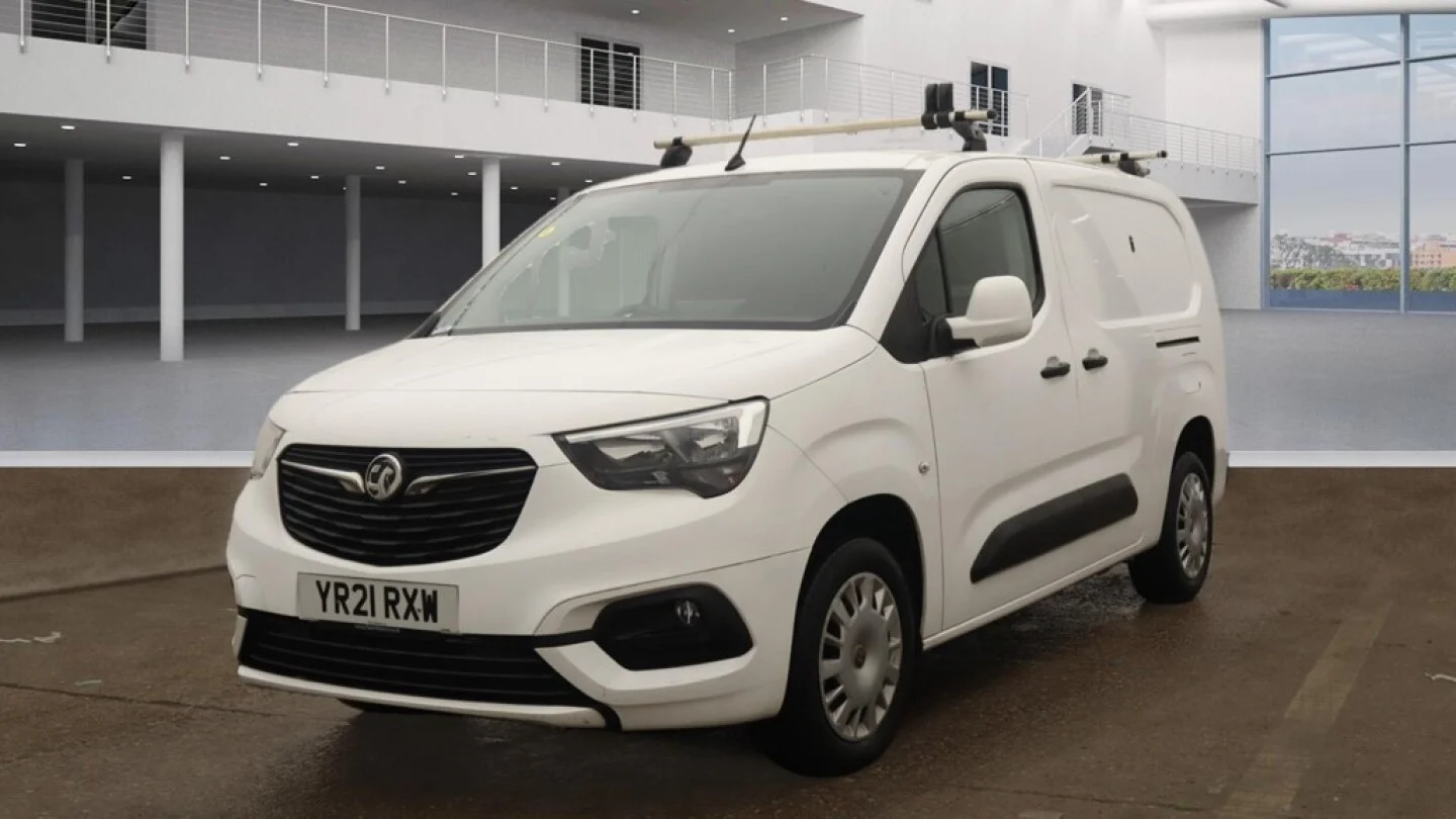 2021 Vauxhall Combo 1.5 Turbo D 2300 L2H1 Sportive – LWB | Air Con | Cruise | Sensors | Euro 6 | NO VAT