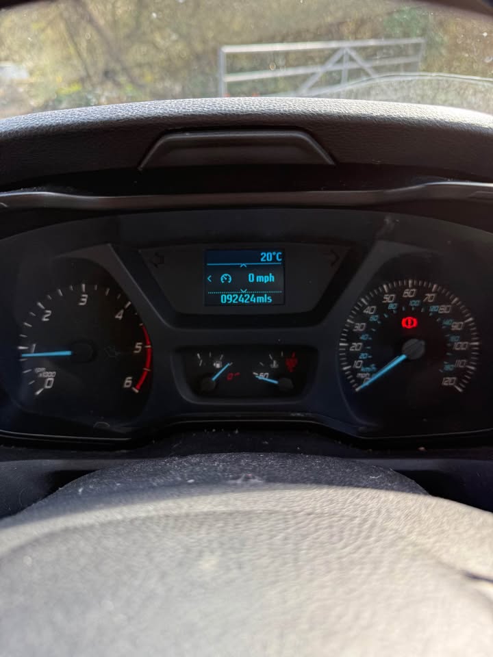 FORD TRANSIT LUTON 2019 NO VAT TWIN WHEEL - Thumbnail 6