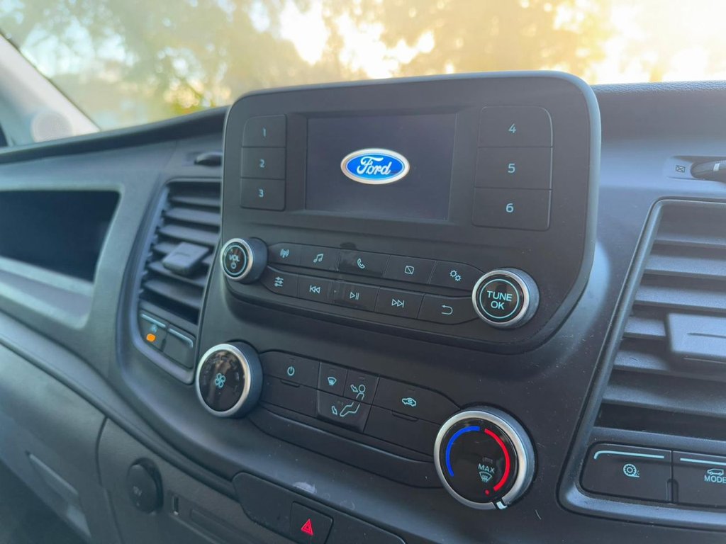 2020 Ford Transit 2.0 350 EcoBlue Leader L3 H2 Panel Van - Thumbnail 2