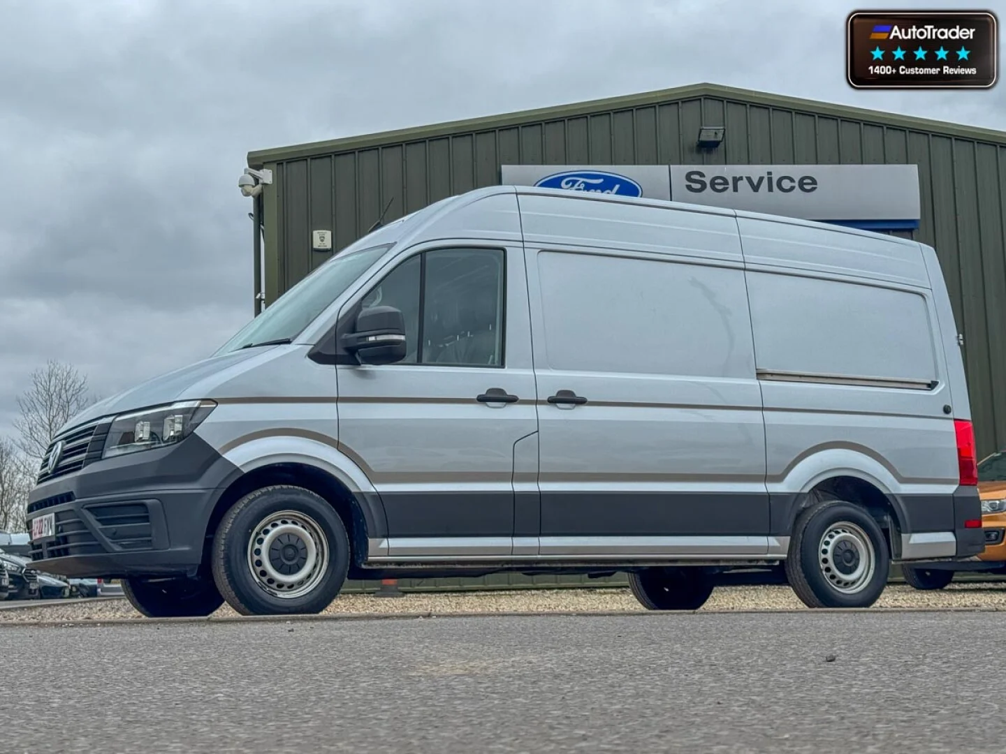 2022 Volkswagen Crafter CR35 Trendline | MWB L2 | High Roof | Euro 6 | Air Con + Sensors - Thumbnail 3