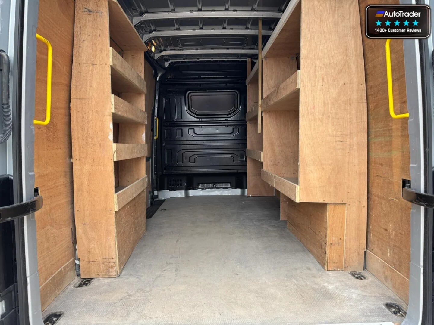 2022 Volkswagen Crafter CR35 Trendline | MWB L2 | High Roof | Euro 6 | Air Con + Sensors - Thumbnail 8